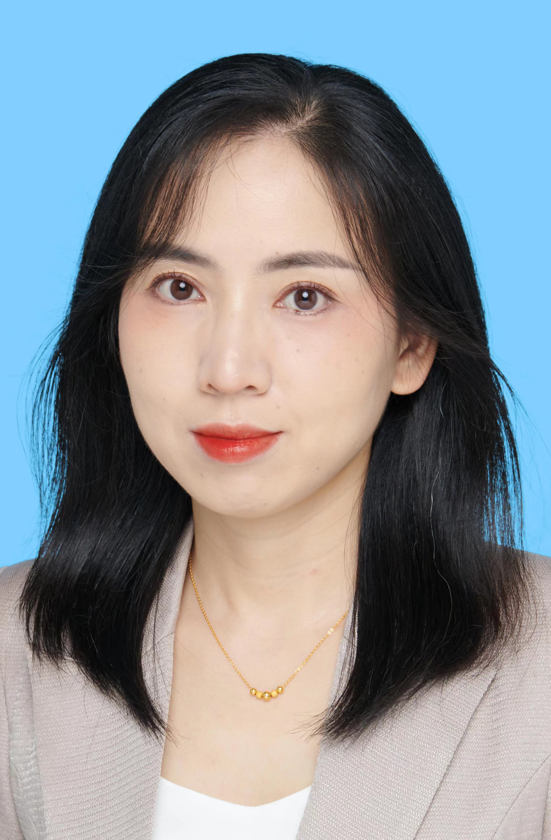 王怡珊.jpg